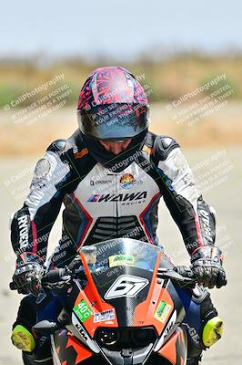 media/Aug-25-2024-2WTD (Sun) [[4221c16924]]/A Group/Session 5-Turns 1 2 and Grid/